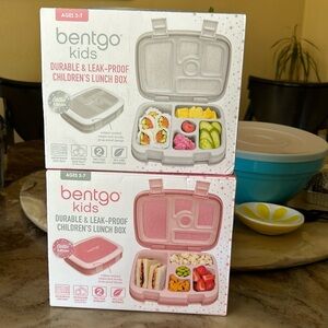 Bentgo Glitter edition NEW in box set of 2